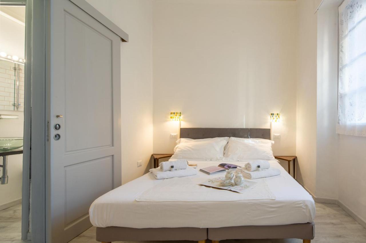 Central Station Apartment By Mmega Florenz Exterior foto