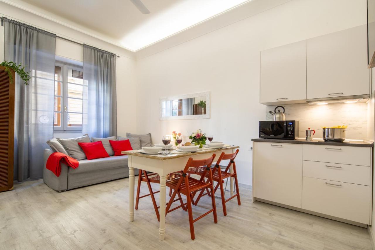 Central Station Apartment By Mmega Florenz Exterior foto